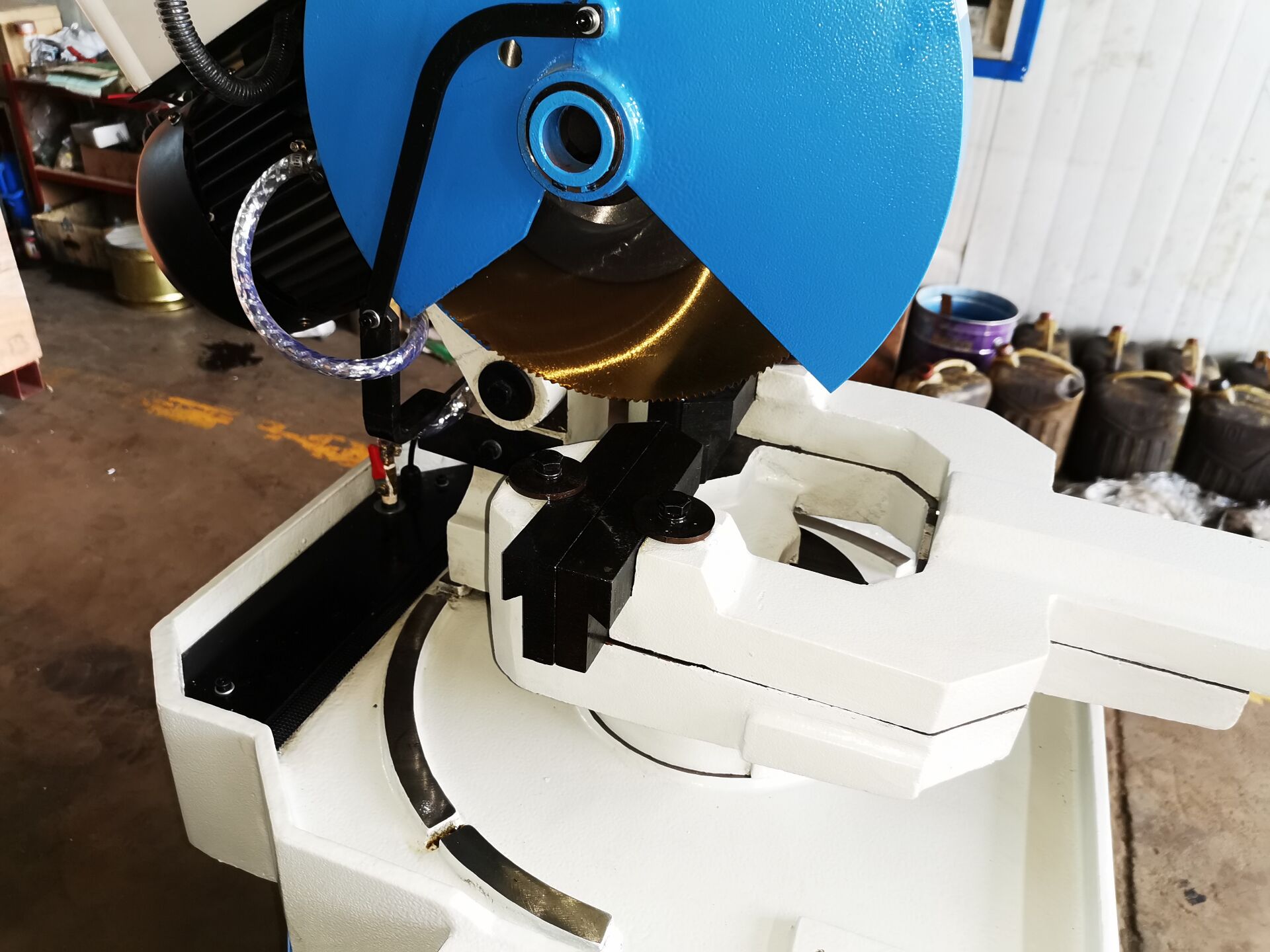 Circular band deals saw