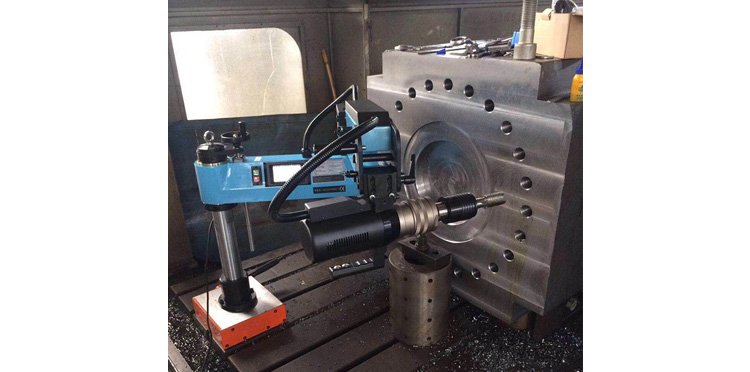 Tapping Machine with Invertor