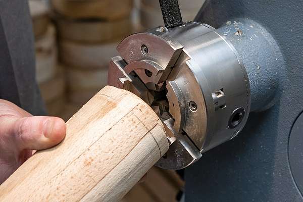 4 jaw chuck advantages
