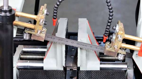 bandsaw vs coldsaw