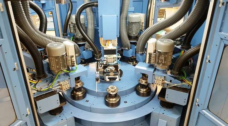 Automatic Deburring Machine